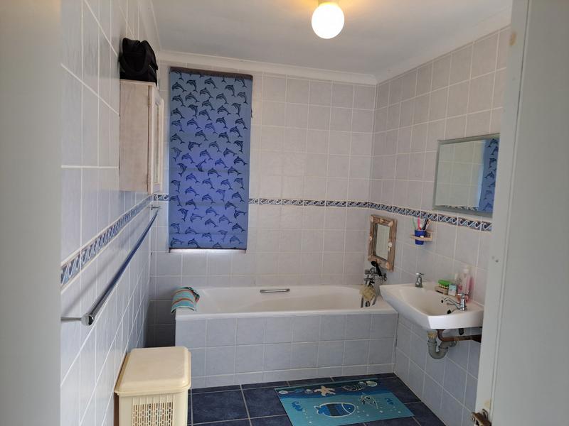 3 Bedroom Property for Sale in Franskraal Western Cape